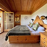 Panorama Chalet mit Sauna by BelleStay