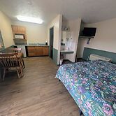 Auburn Inn Motel & Long Creek RV Park
