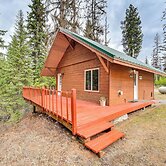 Cozy Bigfork Cabin w/ Canoes: Walk to Swan River!