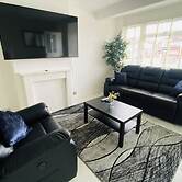 3-bed House - Sleeps 5 & Central Links