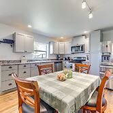 Pet-friendly Home: 29 Mi to Olympic National Park!