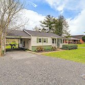 Riverfront Tennessee Retreat w/ Patio & Boat Ramp!