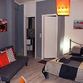 Amazing Studio Next To Center Only 10 Minutes Walk