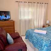 S4 BP Steps to Beach Car Value Service