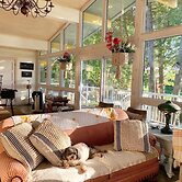 Bright Spacious Chalet on Lake Huron - Private