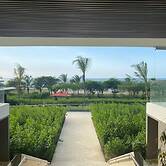 w Lively 1BR With Balcony in Cartagena