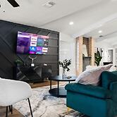 Spacious 6 Bed House Airport Pet Friendly AFB