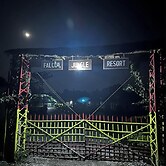 Falcon Jungle Resort