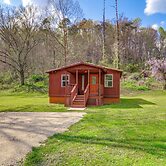 Serene Beattyville Cabin: 24 Mi to Red River Gorge