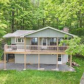 Deck w/ Forest Views, Ping Pong Blue Ridge Mtn Escape Ash Vale by Avan
