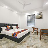 Fabhotel The Premium Villa