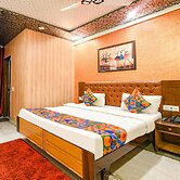 Fabhotel Krishna Palace