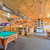 The Lodge in Powersville w/ Game Room & Fire Pit