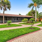 Port Of The Islands Resort