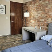 R03 Habitación Equipada STV WIFI Parking