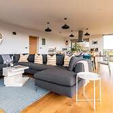 Stunning 5 Bedroom Home With Garden Views