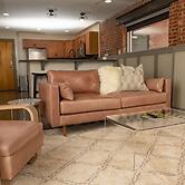 Luxury 2 BR Apartment With Modern Accents Downtown