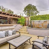 Lovely Tustin Home w/ Outdoor Kitchen: 3 Mi to Zoo