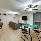 Inviting Columbus Home w/ Deck: 7 Mi to Downtown!