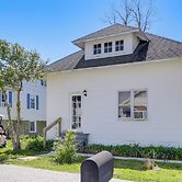 Pet-friendly Smith Island Cottage w/ Golf Cart!