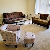 Great Clean Spacious Modern Long Term