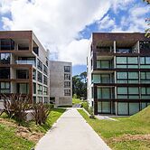 Oceana Suites Be House