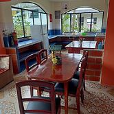 Tena - 4 Beds - Sleeps 12 - Pet Friendly - Hot Tub