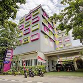 Hotel O Gambir Near Juanda Station Formerly Bunga Dahlia