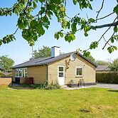 6 Person Holiday Home in Ronne-by Traum