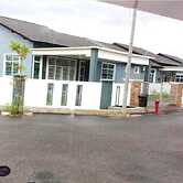 OYO Home 90977 AzZinki Homestay