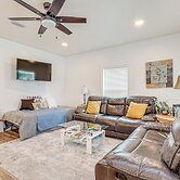 Pensacola Home on 1 Acre w/ Large Yard & Grill!