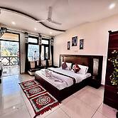 Goroomgo Sahara Inn Dalhousie