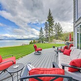 Beachfront Sagle Retreat w/ Boat Dock & Lift