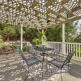 Pet-friendly New Kensington Apt w/ Shared Perks