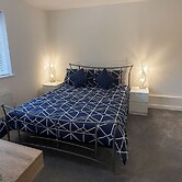 Immaculate 1-bed House in Didcot