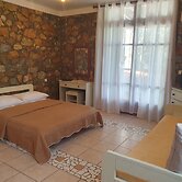 Elia Village by Irida Iris Group