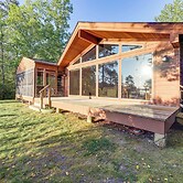 Waterfront Lancaster Cabin ~ 10 Mi to Kilmarnock!