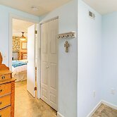 Kingsport 'boone Lake Hideaway' w/ Deck & Views!