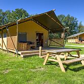 Chic Glamping Escape With Pool