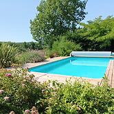 House Near Bonaguil Castle With Private Pool