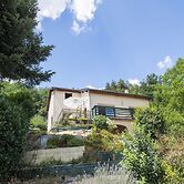 Inviting Holiday Home in Miremont With Garden