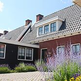 Holiday Home in Colijnsplaat With Sauna