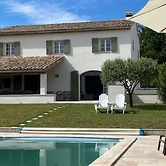 Peaceful Retreat in Pougnadoresse