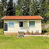 2 Person Holiday Home in Fargelanda-by Traum