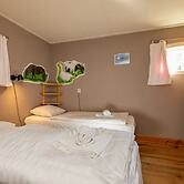 Welcoming Holiday Home With Garden