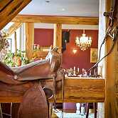 Manor House by the Lake in Klein Upahl