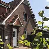 Luetje Huuske Modern Retreat