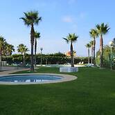 Belvilla by OYO Pelacanos Beach