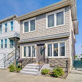 Eclectic Atlantic City Home ~ 1 Mi to Casinos!