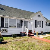 Unique Tangier Cottage w/ Chesapeake Bay Views!